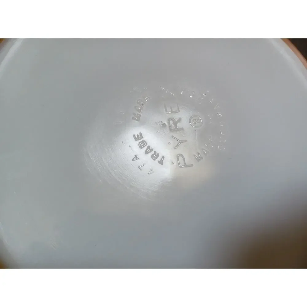 VINTAGE PYREX 1 1/2 QUART 474-B OLD ORCHARD BROWN OMBRE CASSEROLE DISH NO LID